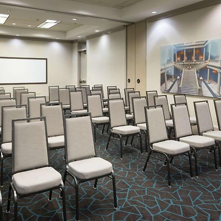 Hampton Inn & Suites Atlanta-Downtown Экстерьер фото