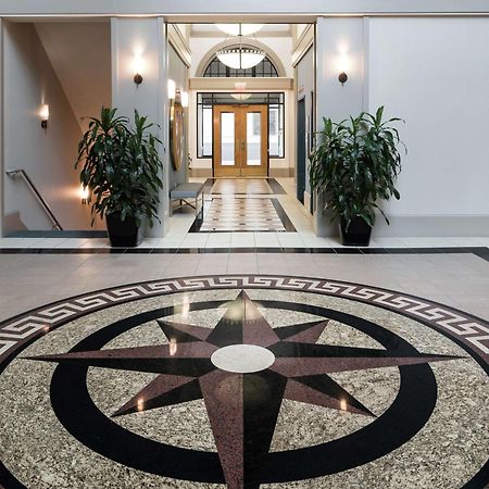 Hampton Inn & Suites Atlanta-Downtown Экстерьер фото